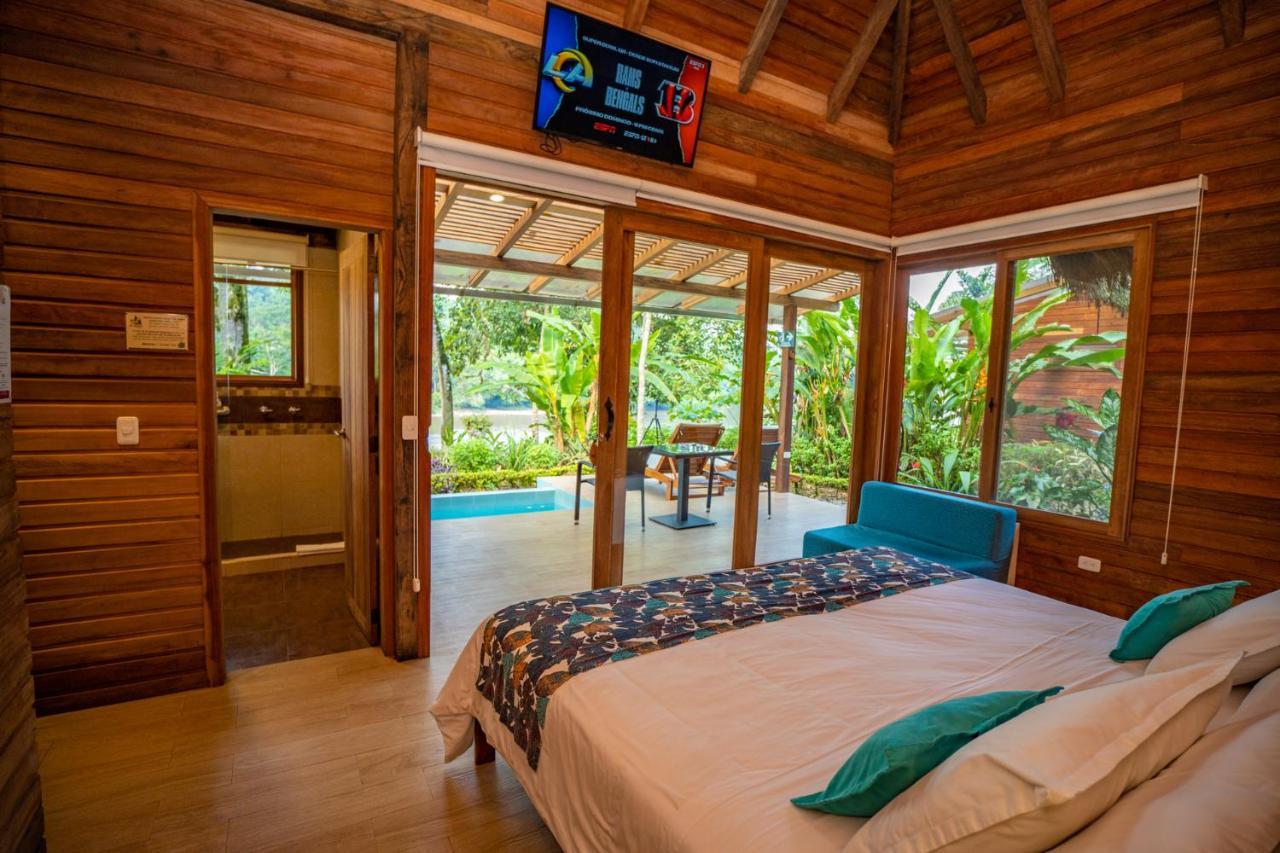El Jardin Lodge & Spa Puerto Misahuallí エクステリア 写真