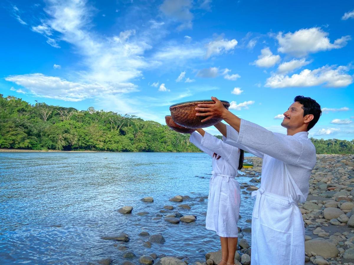 El Jardin Lodge & Spa Puerto Misahuallí エクステリア 写真