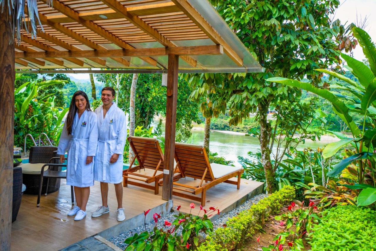 El Jardin Lodge & Spa Puerto Misahuallí エクステリア 写真