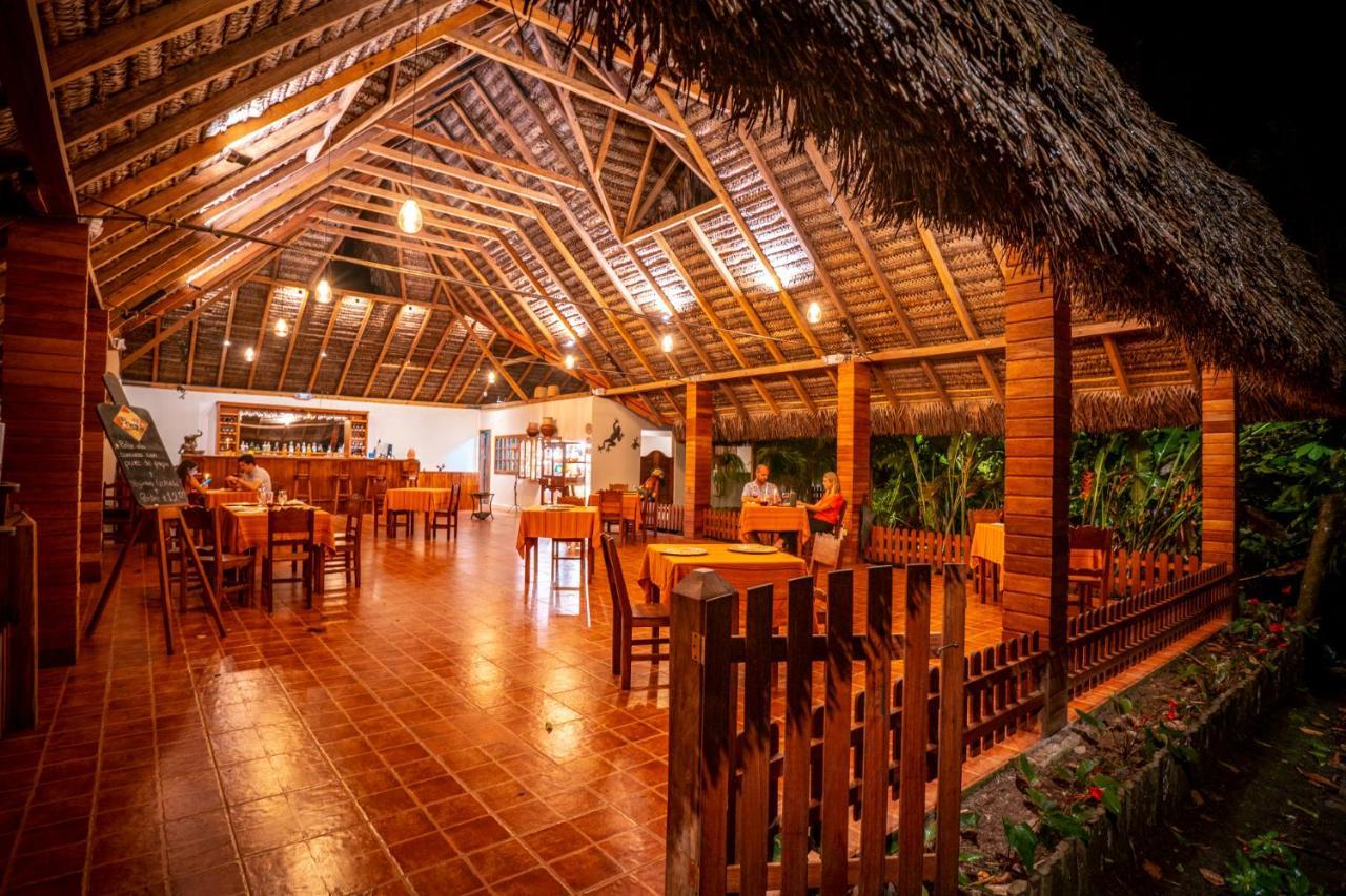 El Jardin Lodge & Spa Puerto Misahuallí エクステリア 写真