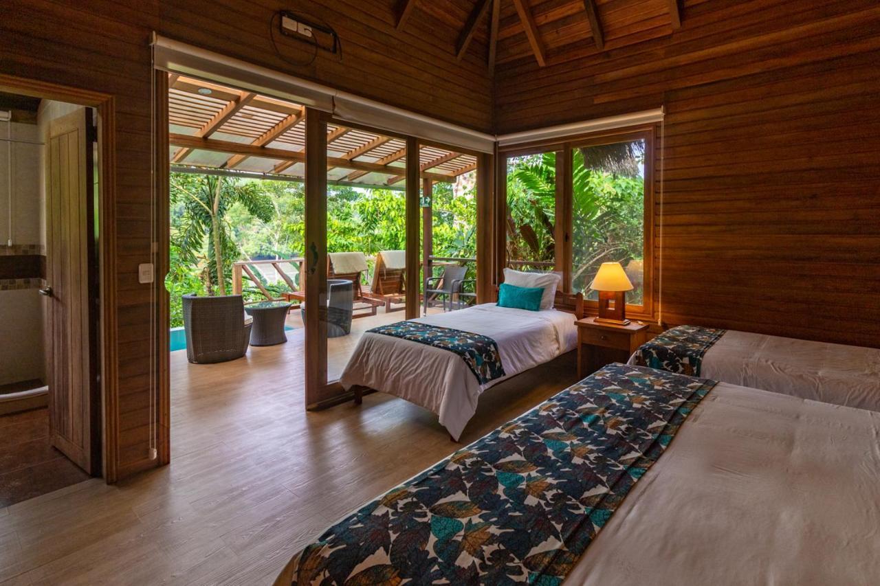 El Jardin Lodge & Spa Puerto Misahuallí エクステリア 写真