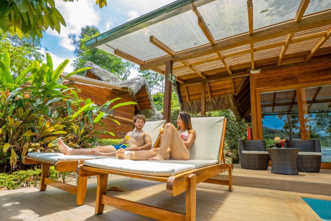 El Jardin Lodge & Spa Puerto Misahuallí エクステリア 写真