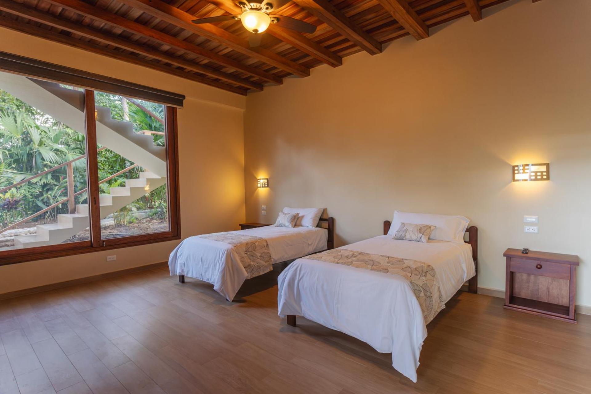 El Jardin Lodge & Spa Puerto Misahuallí エクステリア 写真